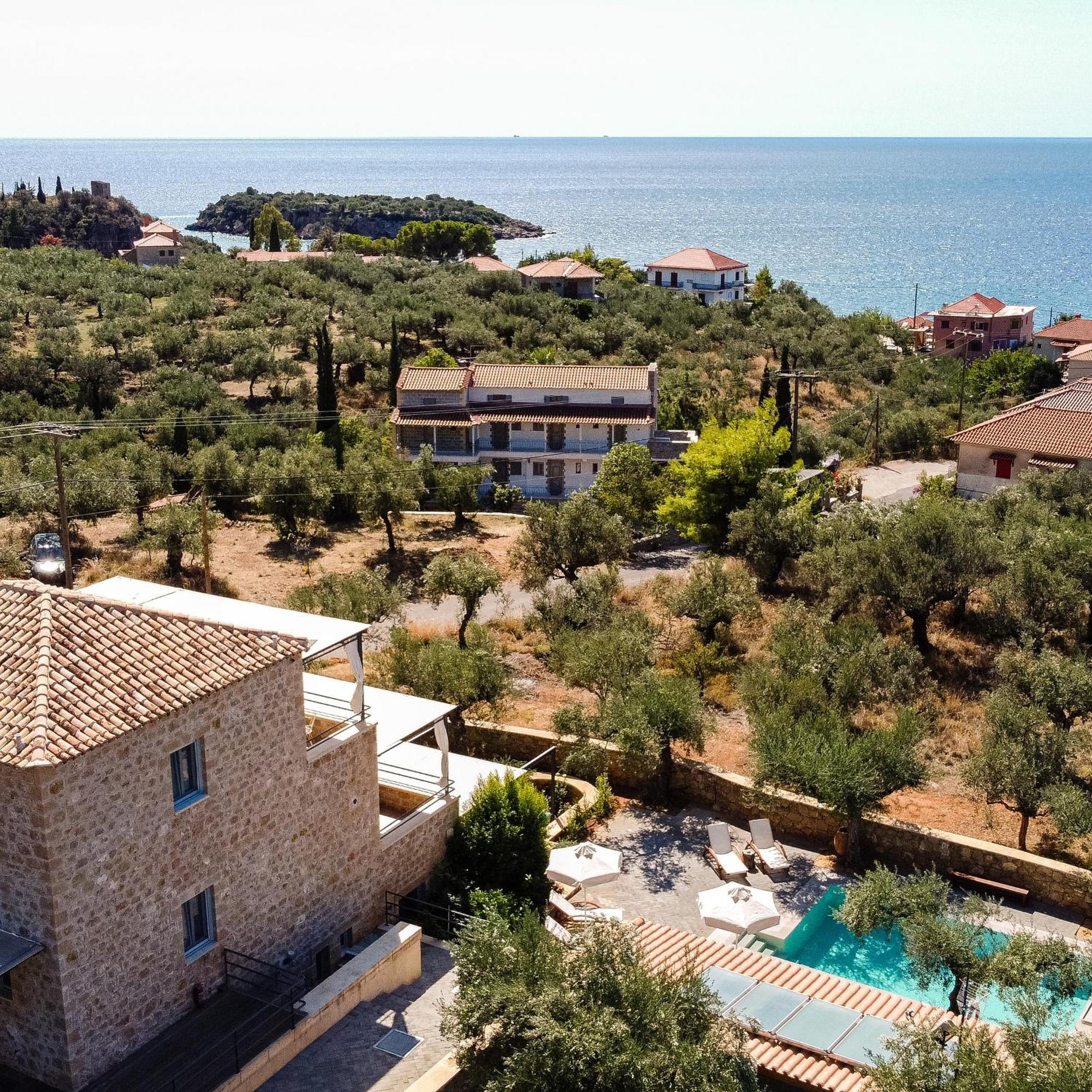 Lithos Guesthouse Kardamili Kardamyli Quarto foto