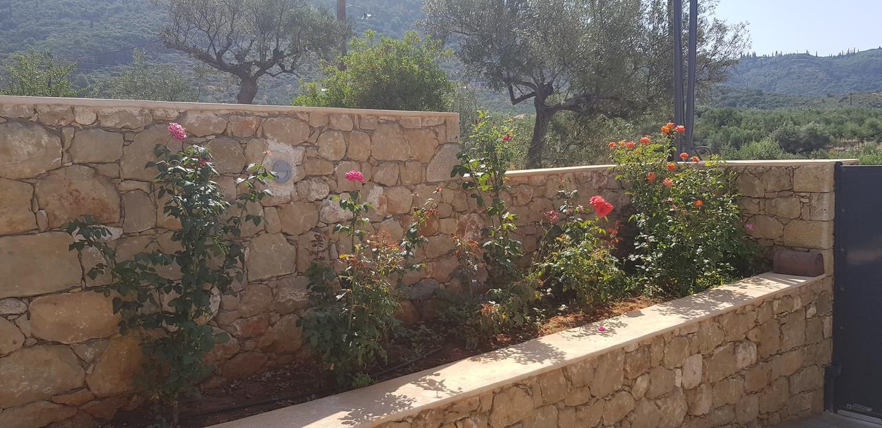 Lithos Guesthouse Kardamili Kardamyli Exterior foto